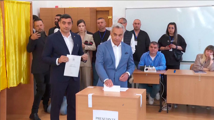 В Румынии стартовали повторные выборы президента
