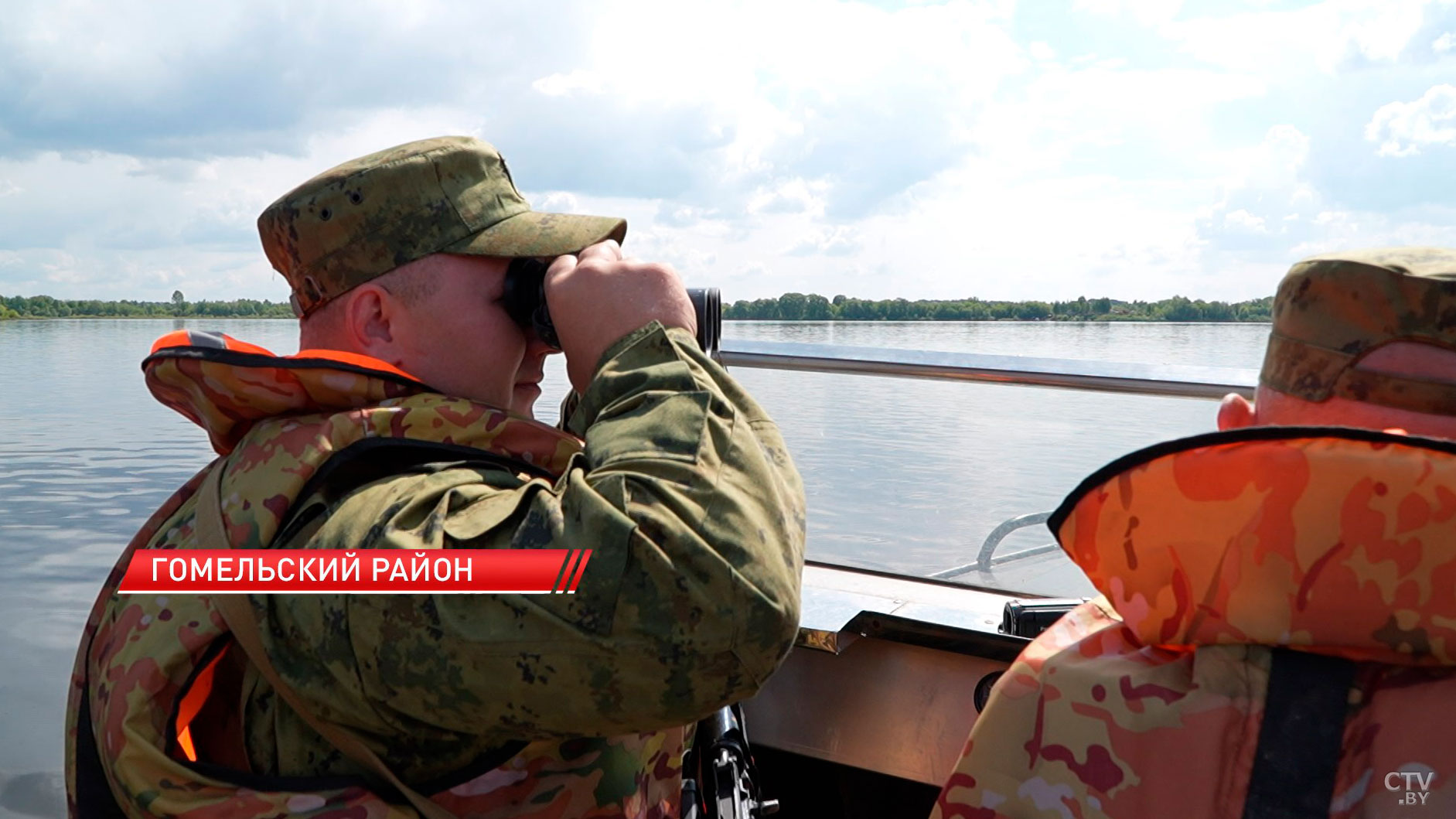 Как ловят браконьеров в Беларуси? Отправились в рейд по Сожу-10