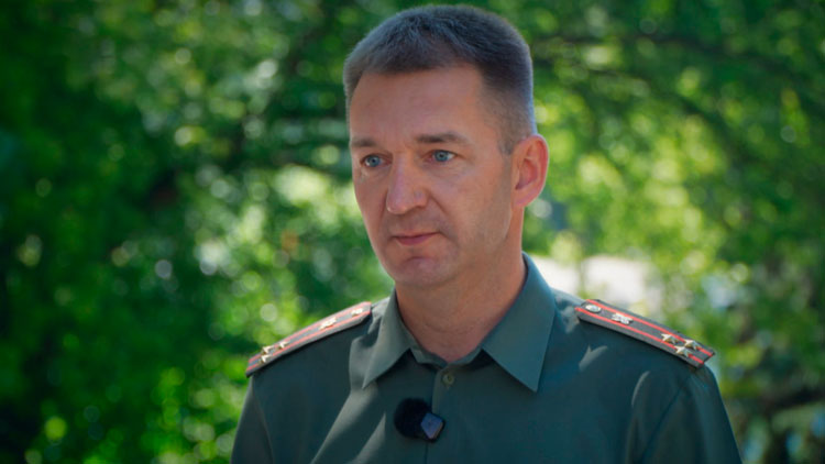 Абитуриентам военных вузов Беларуси стоит готовиться к росту проходных баллов