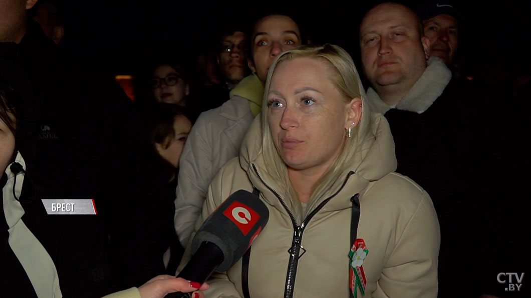 Впервые в самом сердце Цитадели! В Брестской крепости состоялся праздничный концерт -6