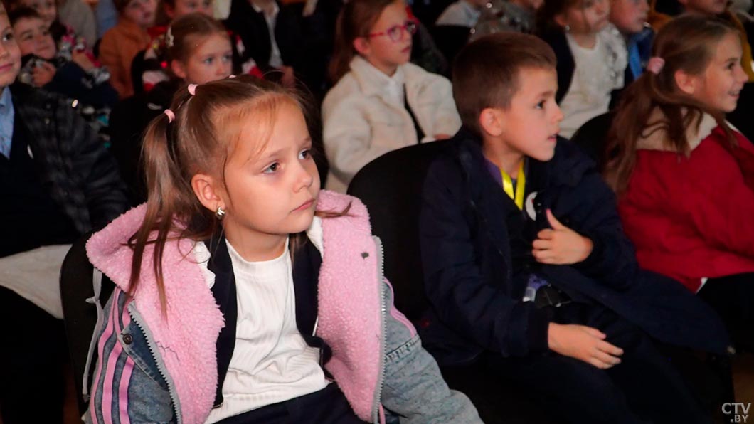 На что стоит обращать внимание в мультфильмах, прежде чем показывать ребёнку? Психолог объяснила-6