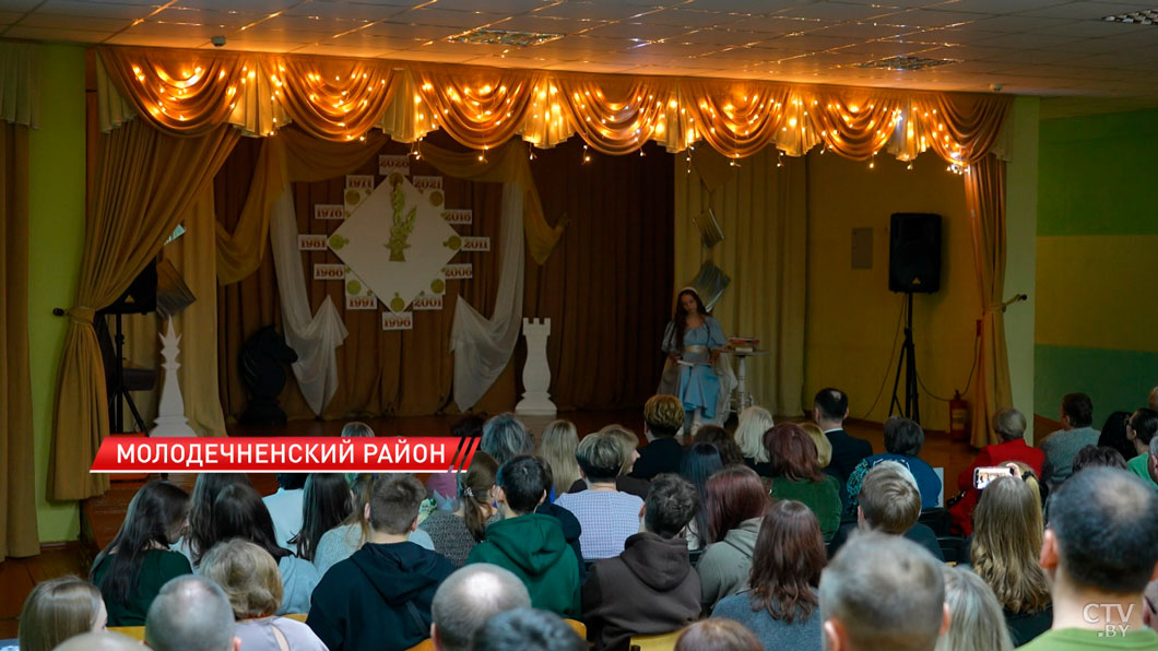 В учебных заведениях по всей Беларуси прошли вечера встречи выпускников-2