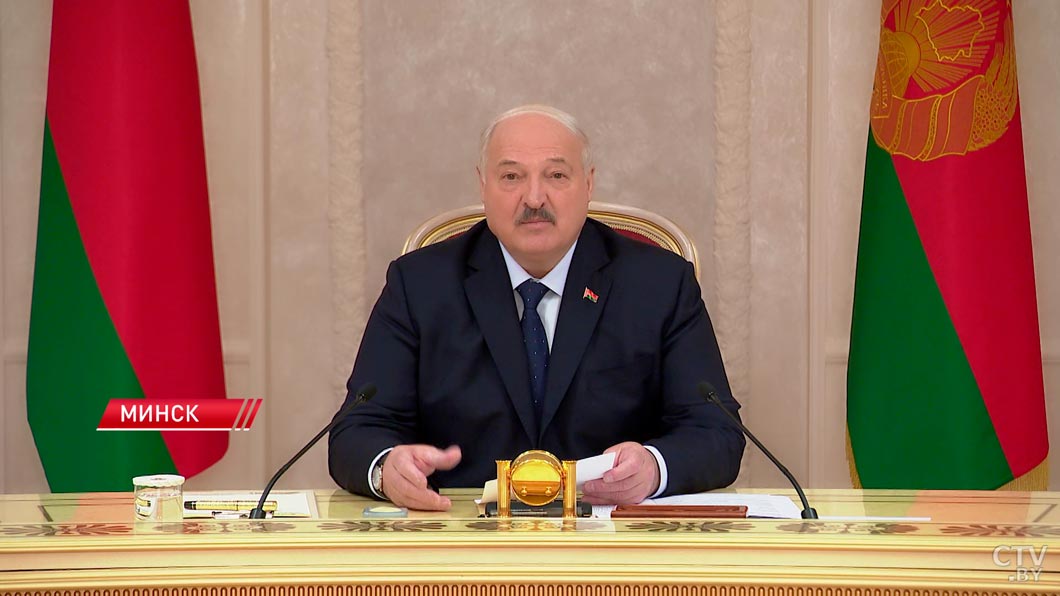 Как прошла встреча Лукашенко с губернатором Астраханской области? Узнали о новых перспективах сотрудничества-6 Как прошла встреча Лукашенко с губернатором Астраханской области? Узнали о новых перспективах сотрудничества-6