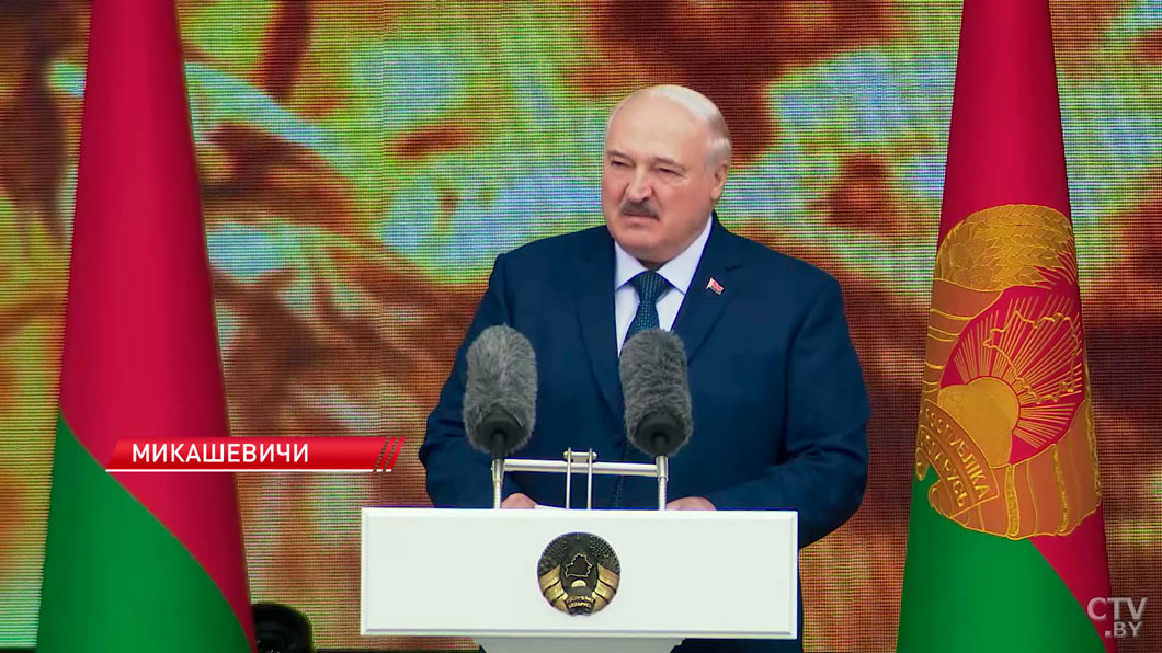 Лукашенко в Брестской области: готов идти вместе с вами к новым высотам в экономике и социальной жизни!-4