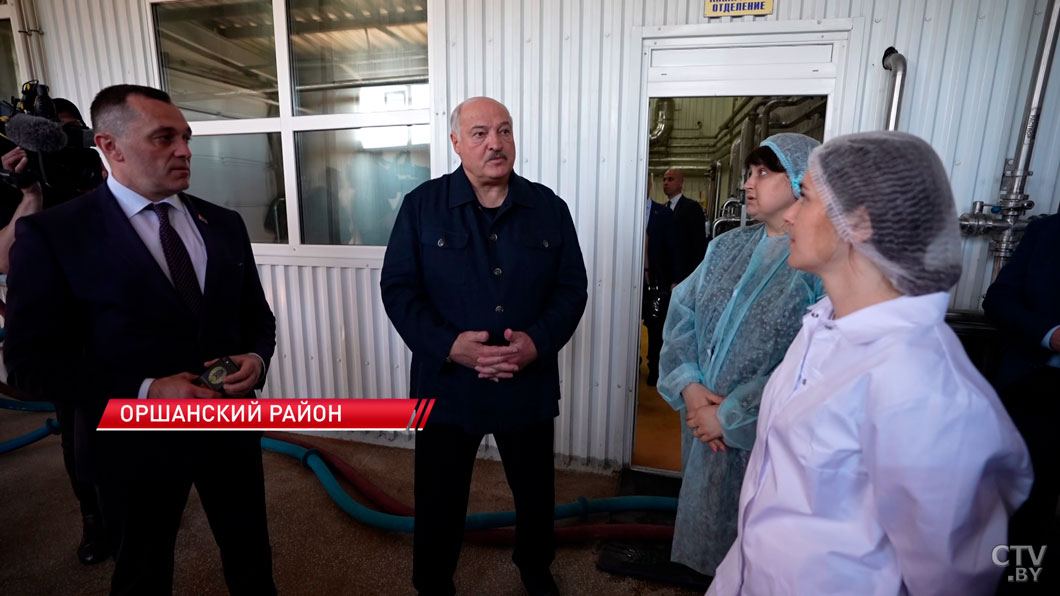 Лукашенко: тут мне лапшу на уши не повесишь! Президент жёстко отчитал чиновников в Копыси!-2 Лукашенко: тут мне лапшу на уши не повесишь! Президент жёстко отчитал чиновников в Копыси!-2