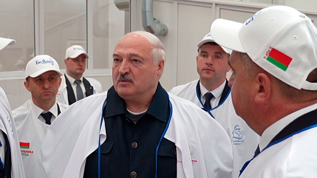 Лукашенко в Волковыске поставил задачу масштабировать опыт «Беллакта» 