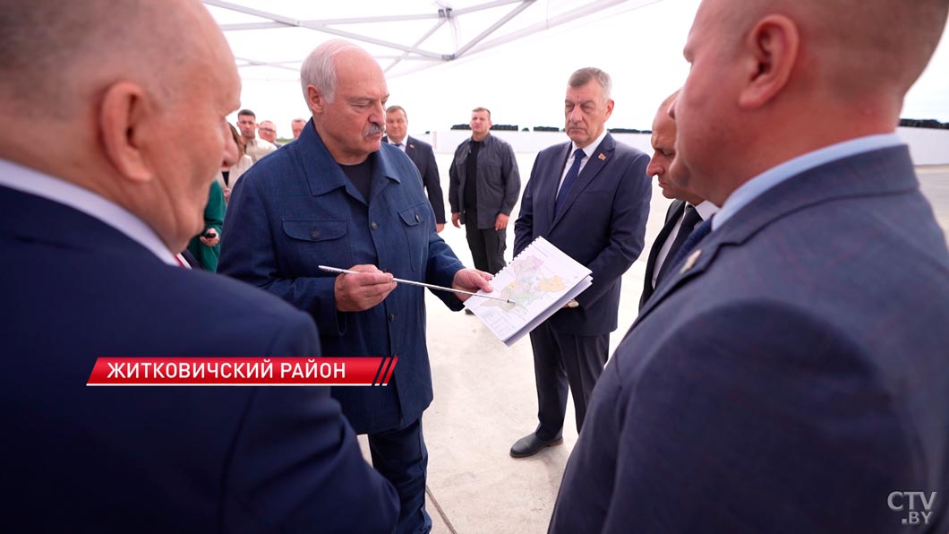 «Время отходить от «хотелок», нужен результат!» Лукашенко в хозяйстве Шруба –  главные тезисы-6