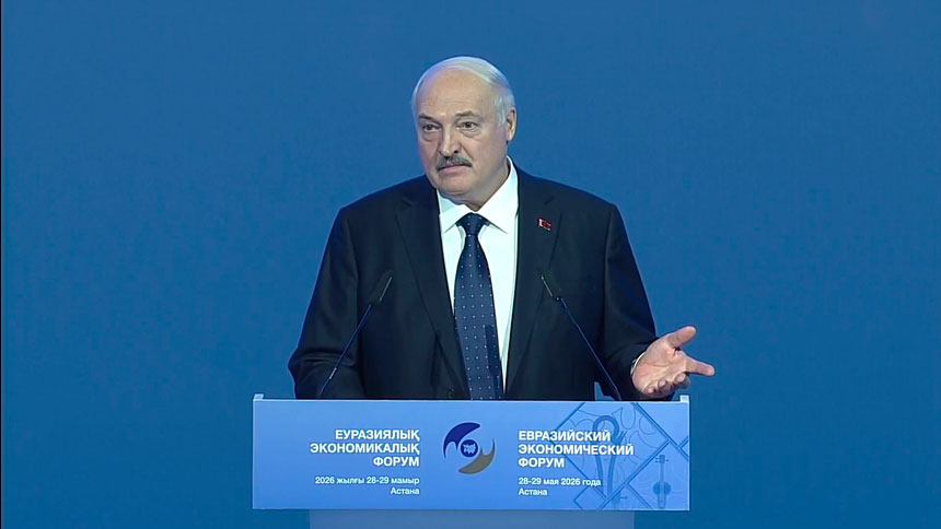 Лукашенко: Беларусь давно выбрала собственный путь в цифровом развитии и следует ему