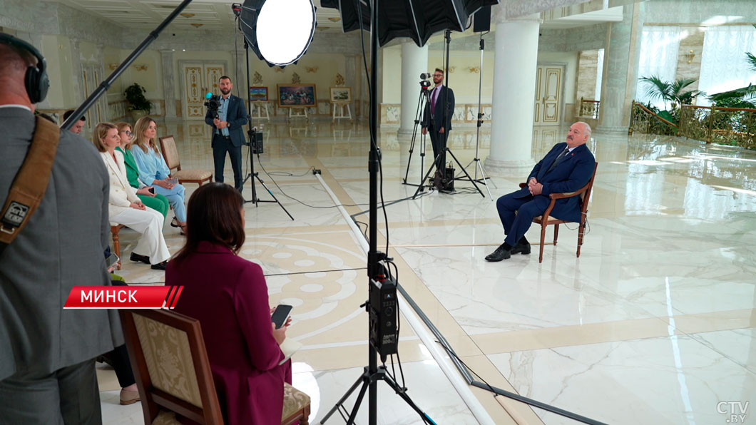 Лукашенко о переговорах на Аляске: Трамп умница, отлично сыграл свою роль-6 Лукашенко о переговорах на Аляске: Трамп умница, отлично сыграл свою роль-6