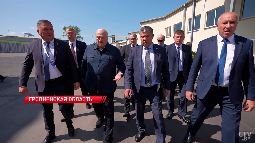 Лукашенко на «Беллакте» ознакомился с производством детского питания-4