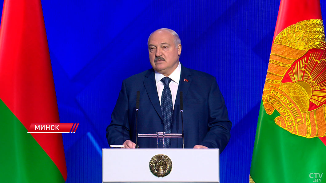 Лукашенко – участникам конференции: Евросоюз должен знать и слышать, что скажут умные люди Евразии-4