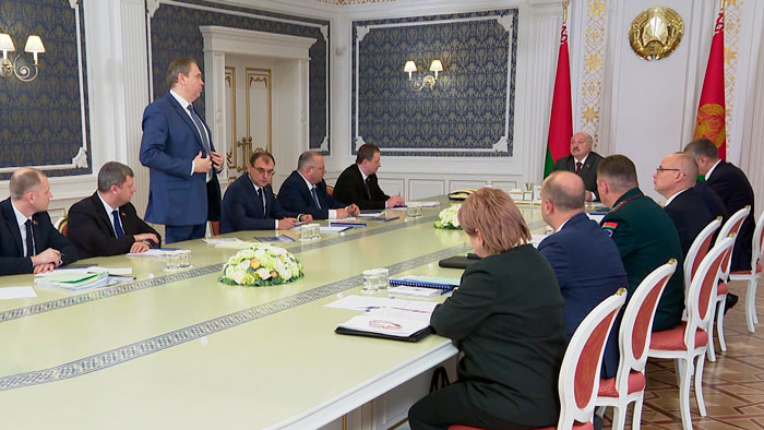 Лукашенко предложил неимоверные деньги учёным, если закончат важный проект – какой?