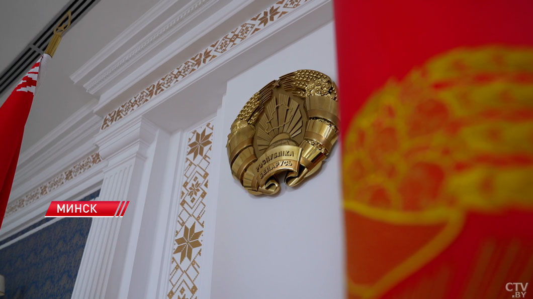 Сенсационное интервью Лукашенко! Собрали главные тезисы, комментарии экспертов и иностранных зрителей-16