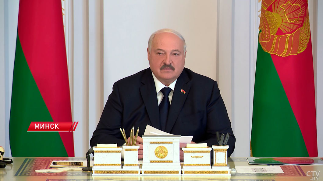 Лукашенко задал неудобные вопросы ответственным за нефтедобычу: руководителя я уже предупреждал!-8
