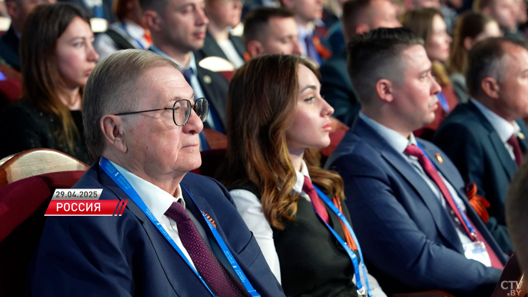 Лукашенко: мы наследники великого поколения героев-победителей – и нам стыдиться нечего-2