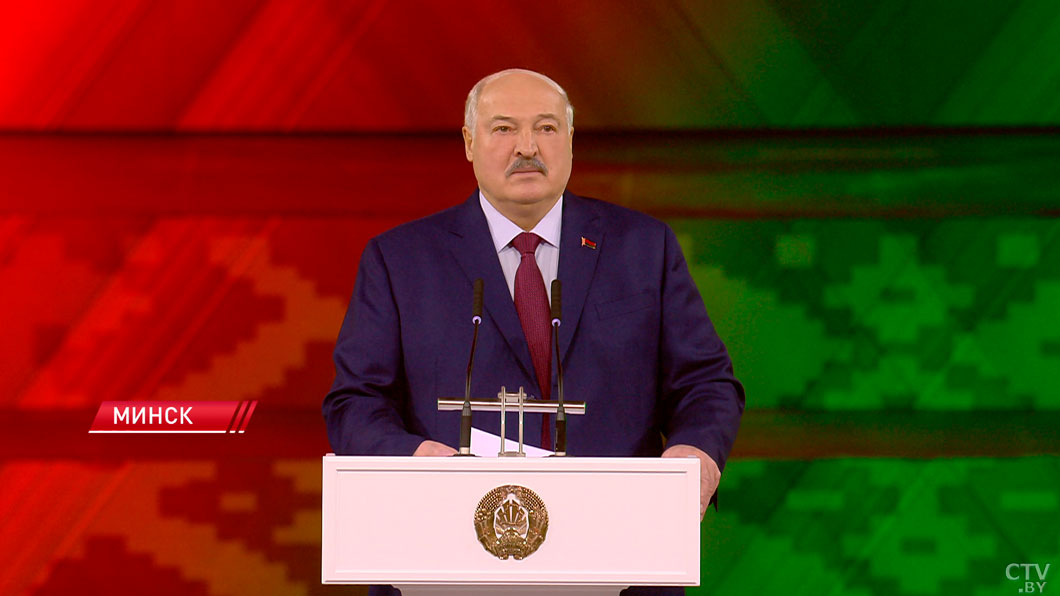 Лукашенко: следующая пятилетка станет временем молодёжи-6