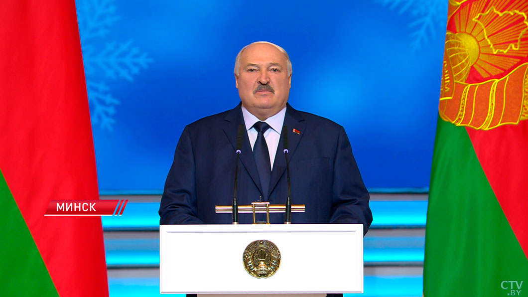 Лукашенко: нам придётся напрягаться в два раза больше, чем в предыдущем году-2