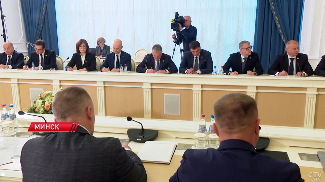 Лукашенко: если мы говорим, что у нас Год благоустройства, то каждый человек должен это почувствовать-6 Лукашенко: если мы говорим, что у нас Год благоустройства, то каждый человек должен это почувствовать-6