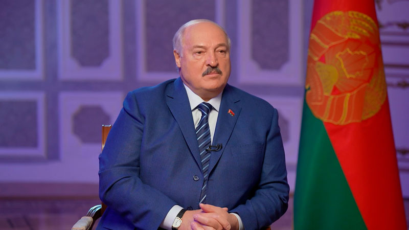 Лукашенко поблагодарил Запад за темпы роста белорусской экономики