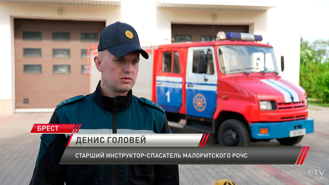 В Бресте спасатели приняли экстренные роды прямо в машине -8