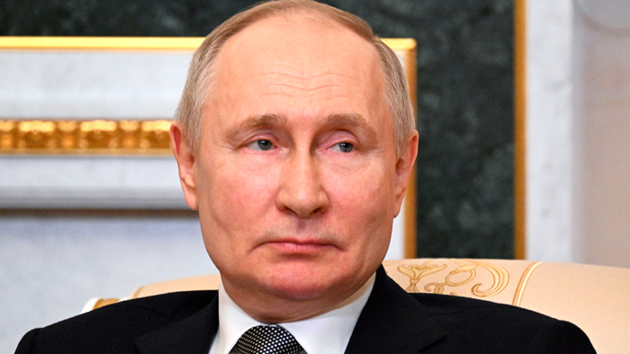 Путин поручил создать зону безопасности вдоль госграницы РФ