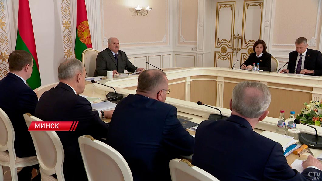Лукашенко обозначил вопросы к актуализированной программе пятилетки 2026-2030-4
