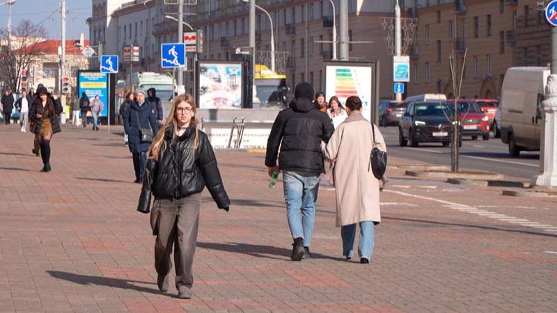 Крутой озвучил статистику по оттоку экономически активного населения Беларуси