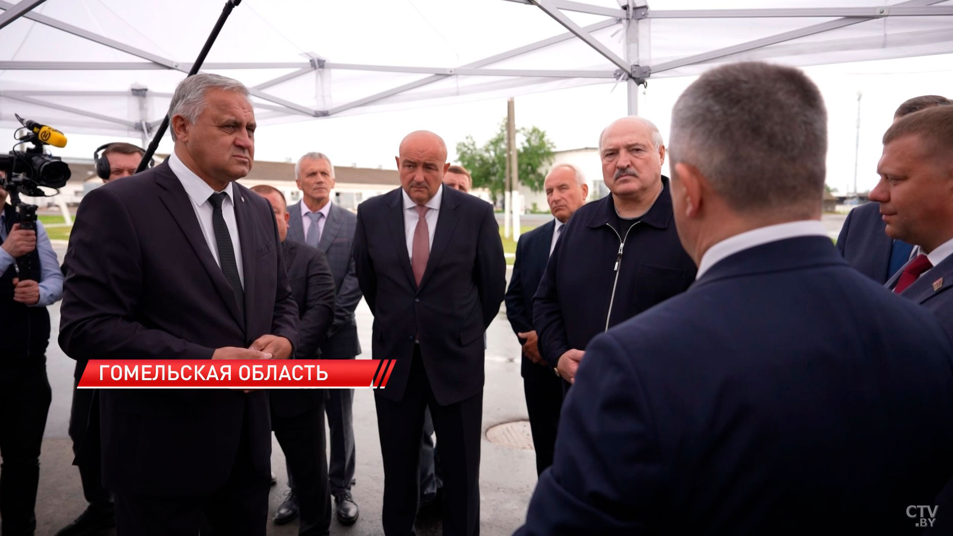 Президенту доложили о создании нового материала для строительства-8