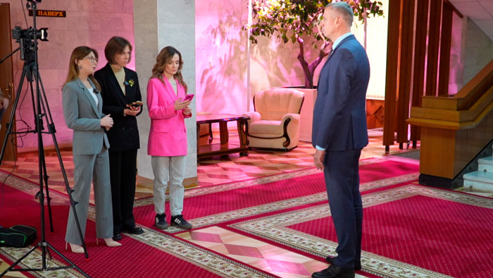 Вопросов очень много – Крутой рассказал о подготовке большого совещания в Витебской области