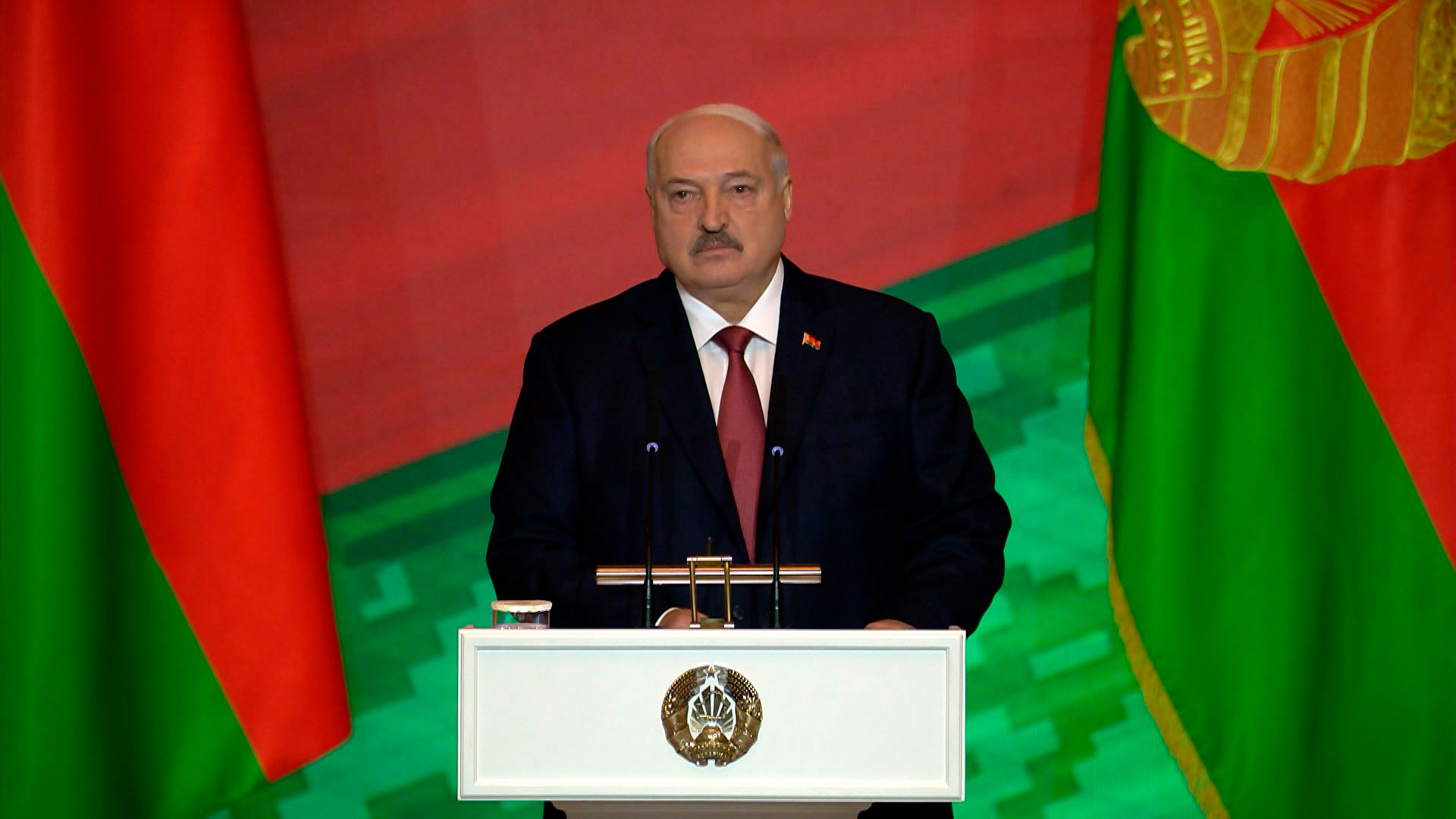 Лукашенко: повторение беды, как в Украине или на Ближнем Востоке, для нас абсолютно неприемлемо