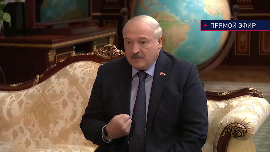 «Всегда был миротворцем по Украине». Почему Лукашенко – единственный политик, который до конца сохраняет свою линию?