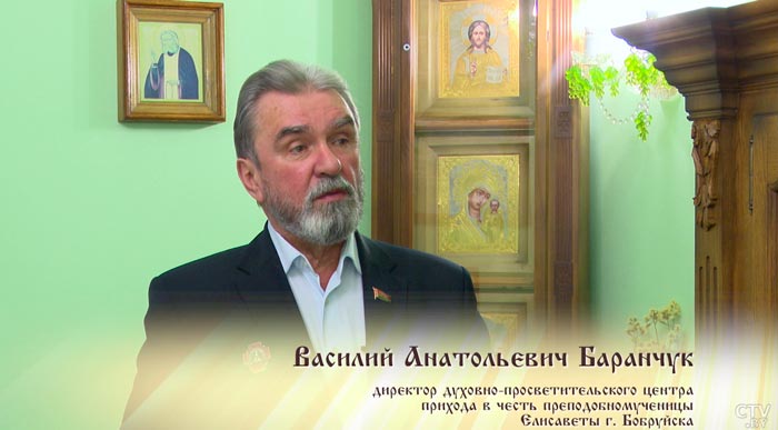 «Господь коснётся их сердца». Протоиерей о занятиях с детьми в духовном центре-7