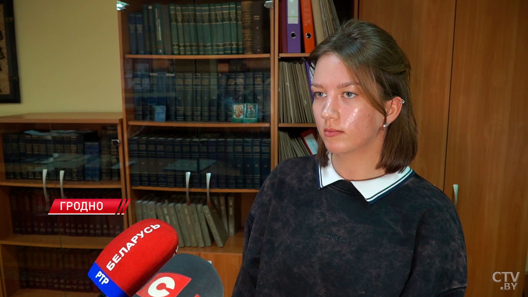 В Гродно студенты-лингвисты перевели немецкие архивные документы времён ВОВ-6