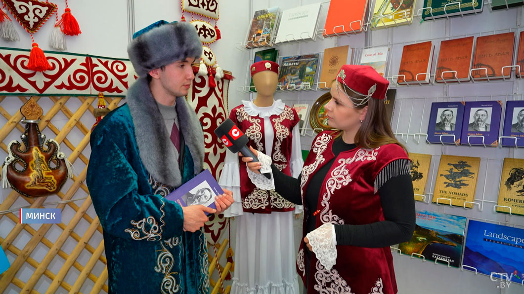 Как литература помогает укрепить связи в СНГ. Побывали на международной книжной выставке в Минске-10