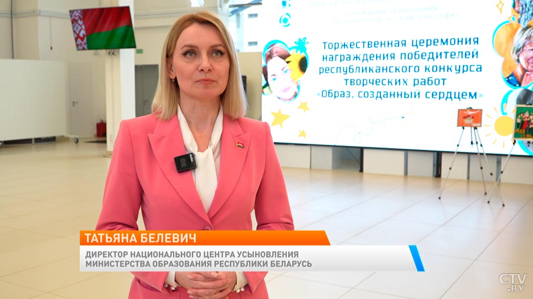 «Образ, созданный сердцем»: юные художники нарисовали портреты родителей-2