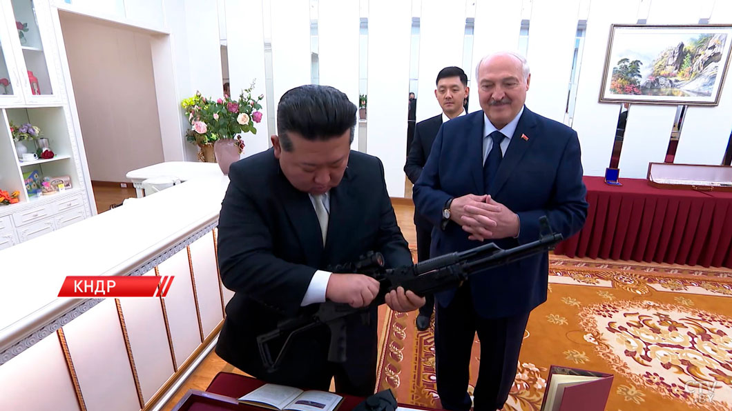 Лукашенко: КНДР ждет великое будущее. Подарки Ким Чен Ыну и итоги встречи-16