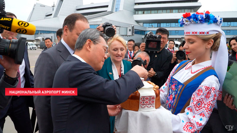 Головченко проведёт переговоры с премьером Госсовета КНР-2