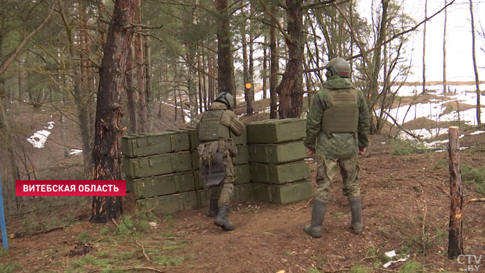 Должны понимать друг друга без слов. Как тренируют региональную группировку войск Беларуси и России?-4