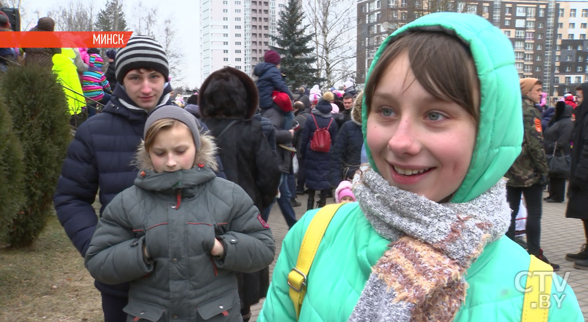 «Прилетел на вертолете Дед Мороз!» Масштабный праздник у минского Дома Милосердия-12