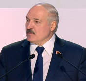 Александр Лукашенко: Почему не строить жилье с большим использованием электричества? Люди пощупали и готовы