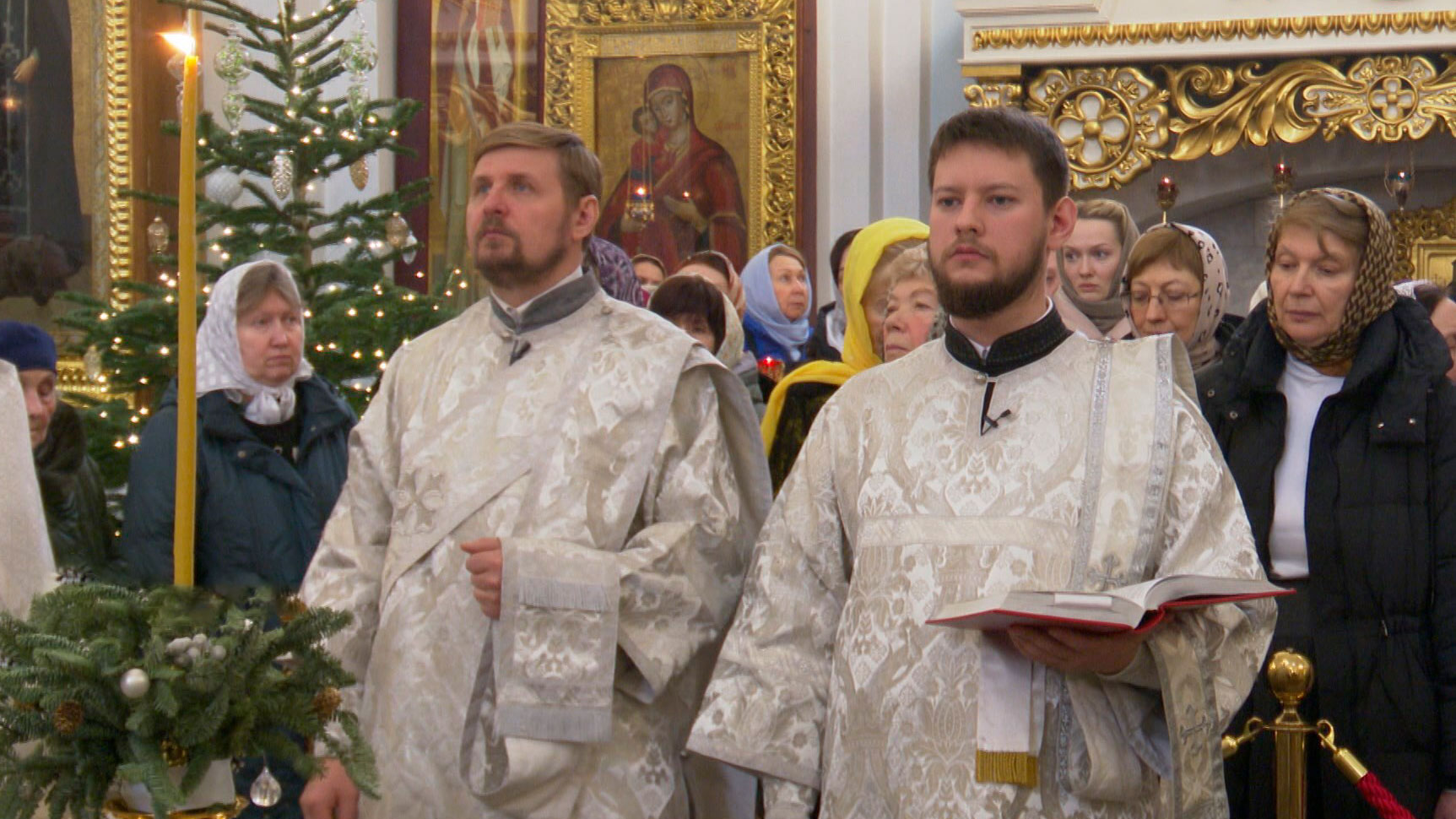 Православные верующие отмечают Крещенский сочельник