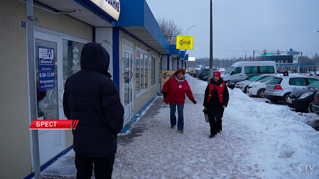 Белорусский Красный Крест открыл пункт обогрева на границе возле ПП «Брест»-2