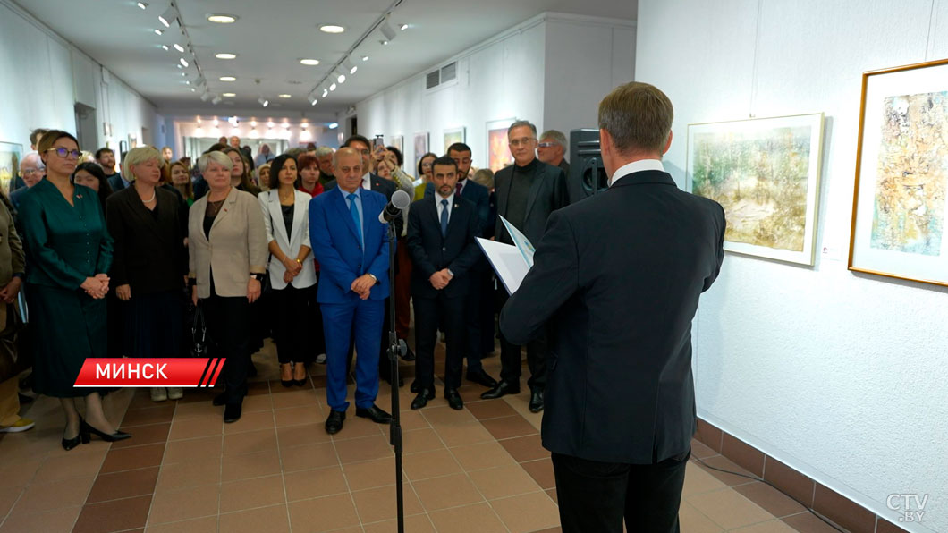 Выставочный проект университета культуры открылся в Минске-2