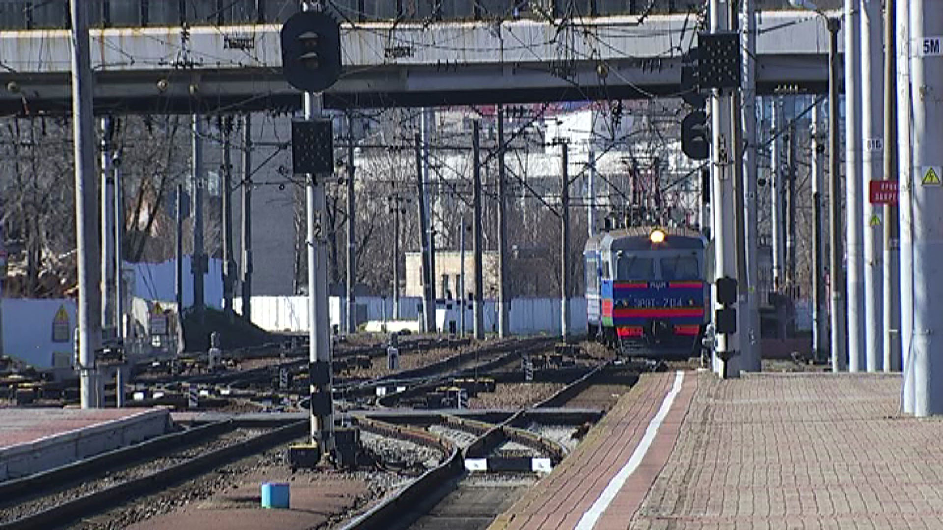 Накануне Радуницы в Беларуси запустили дополнительные поезда и автобусы