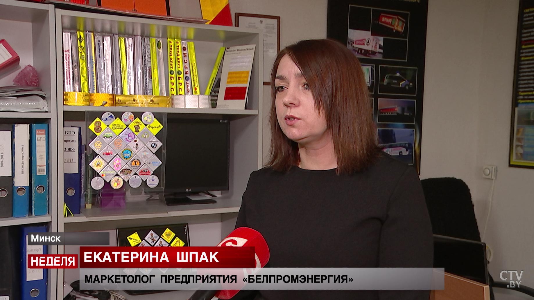 В деревне Пятилетка Смолевичского района большегрузным автомобилям запрещён проезд по сельской улице