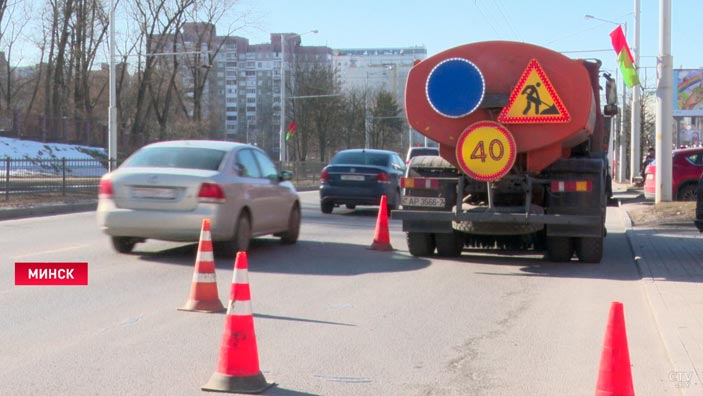 Ямочный ремонт, замена покрытия. В Минске начинают готовить дороги к сезону-1