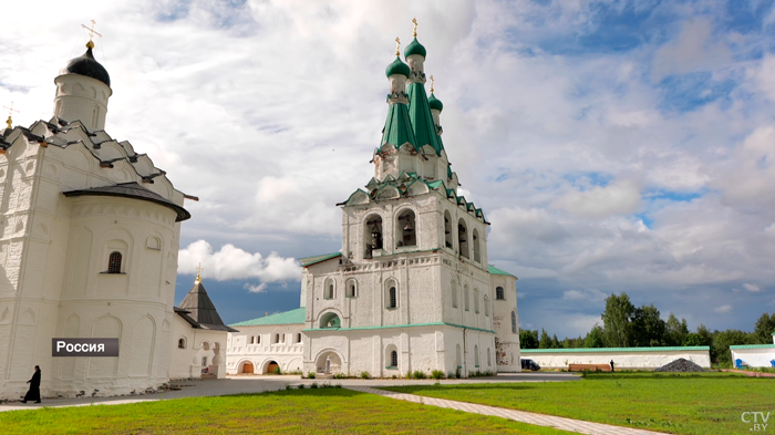 Робот-бариста, виртуальная прогулка по Башкорстостану. Что происходило на экономическом форуме в Петербурге?-16