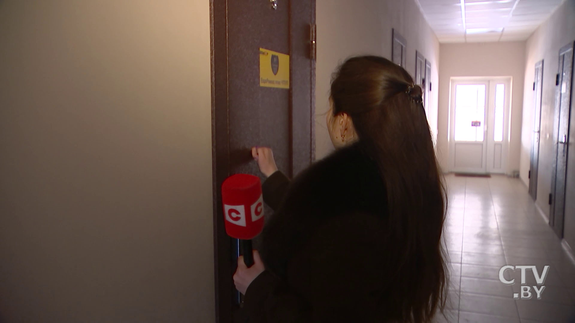 «Нам переносили срок установки четырежды». Где не стоит заказывать ремонт дверей-7