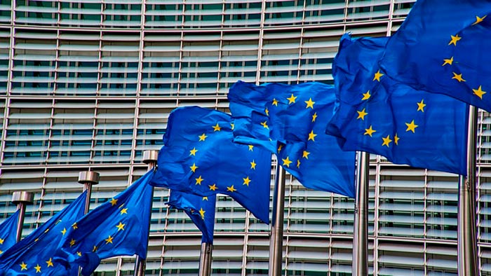 ЕК перевела Украине 1,5 млрд евро макрофинансовой помощи