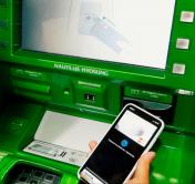 Снять деньги в банкомате теперь можно с помощью смартфона